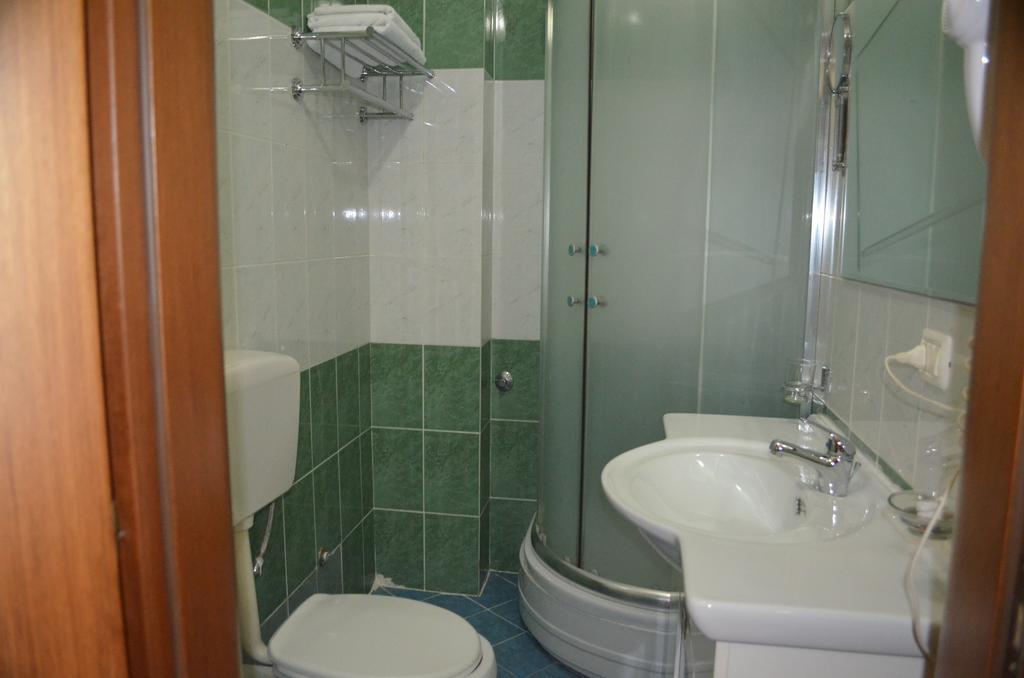 Hotel Dyrrah Dıraç Dış mekan fotoğraf